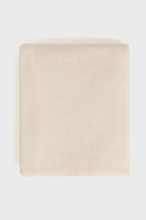 Sale Cashmere scarf - DEL"])self.__next_f.push([1,"PHINE Scarves