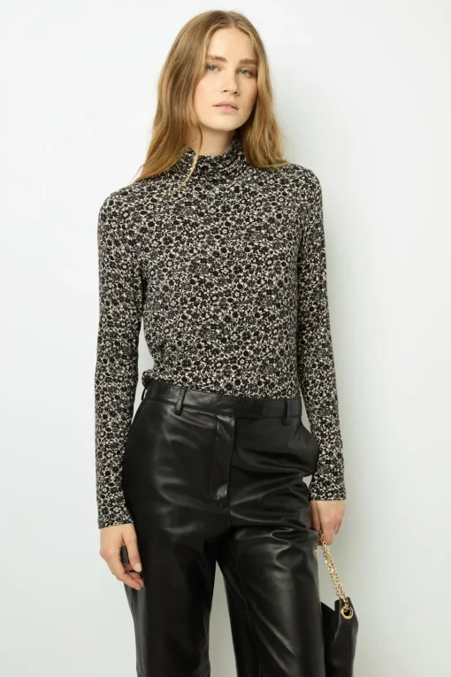 Fashion Floral turtleneck sweater - AURELIE Tops & T-Shirts