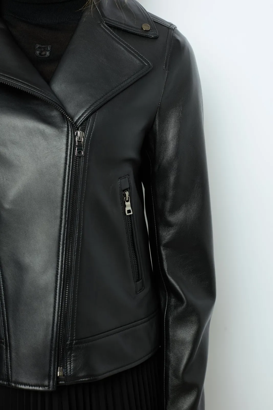 Outlet Leather perfecto jacket - NADEGE Leather & Pelts