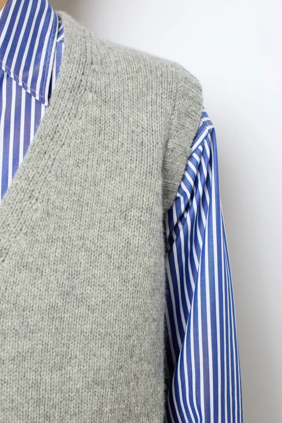 Best Sleeveless cardigan - JOSSELYN Knitwear