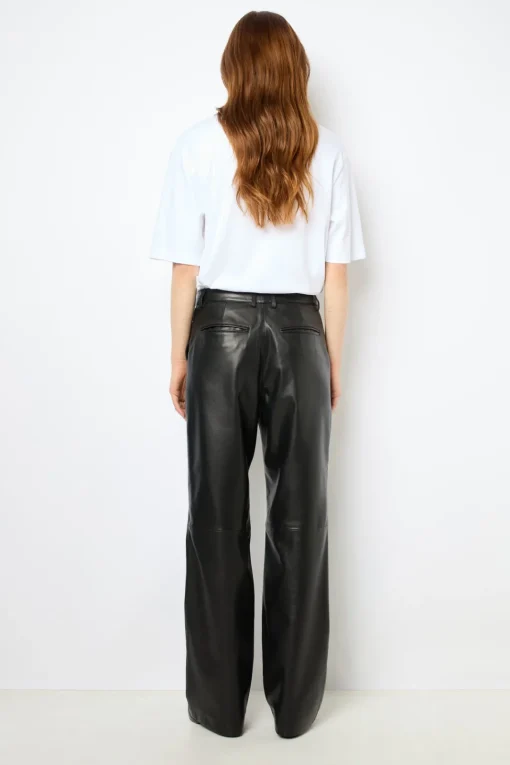 Outlet Straight leather pants - NOOR Leather & Pelts