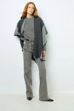 Discount Two-tone poncho - DAMIANE Scarves