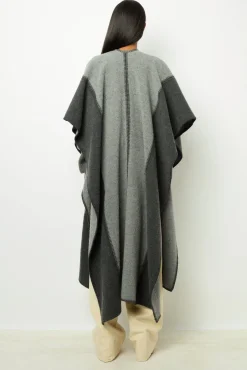 Sale Two-tone poncho - DAMYNN Scarves