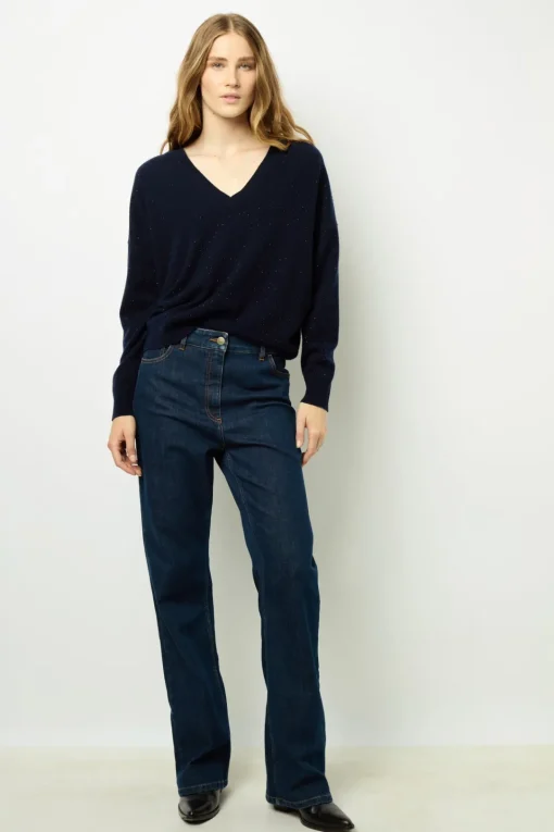 Fashion V-neck sweater with rhinestone - JOHANNE Knitwear